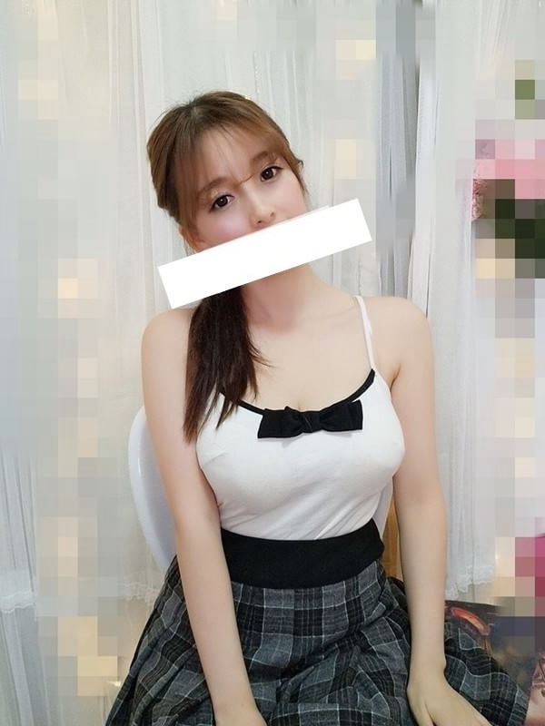 外貌熟女型姐姐 佩妮