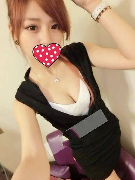 偶爾放假才兼職 苑苑