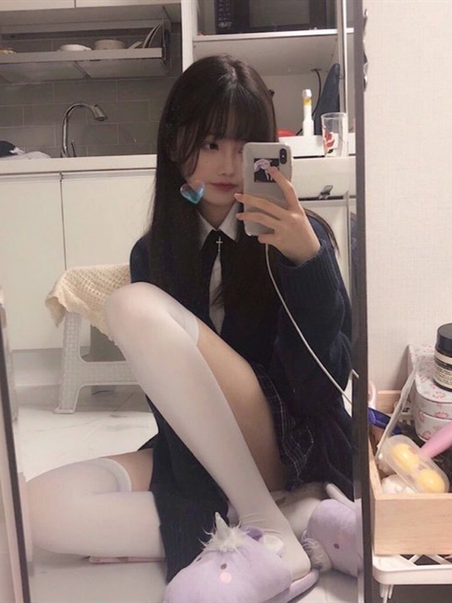 桃園學生妹小茵初次報班